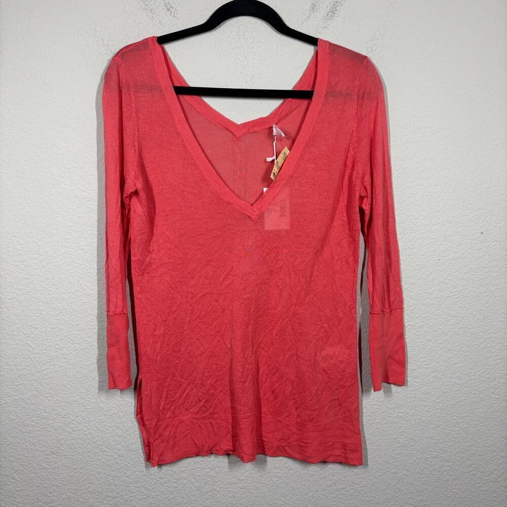 Ecru Medium V Neck Lightweight Sweater Watermelon Red Cotton Blend Long Sleeves